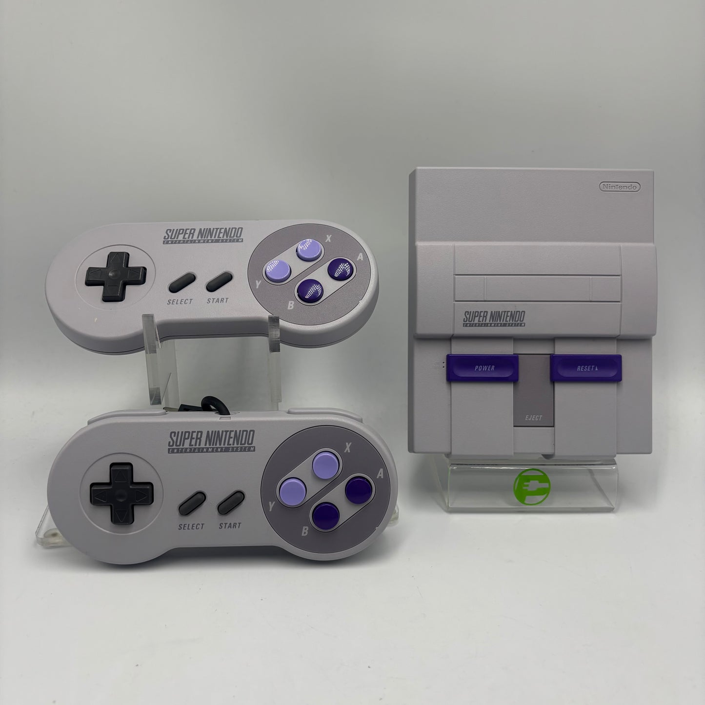 Super Nintendo SNES Classic Edition Console Gaming System CLV-201 Gray